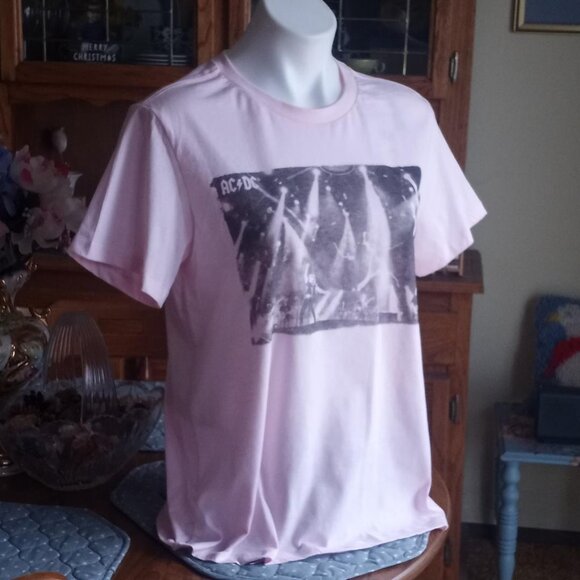 ACDC Graphic Tee - Picture 2 of 6